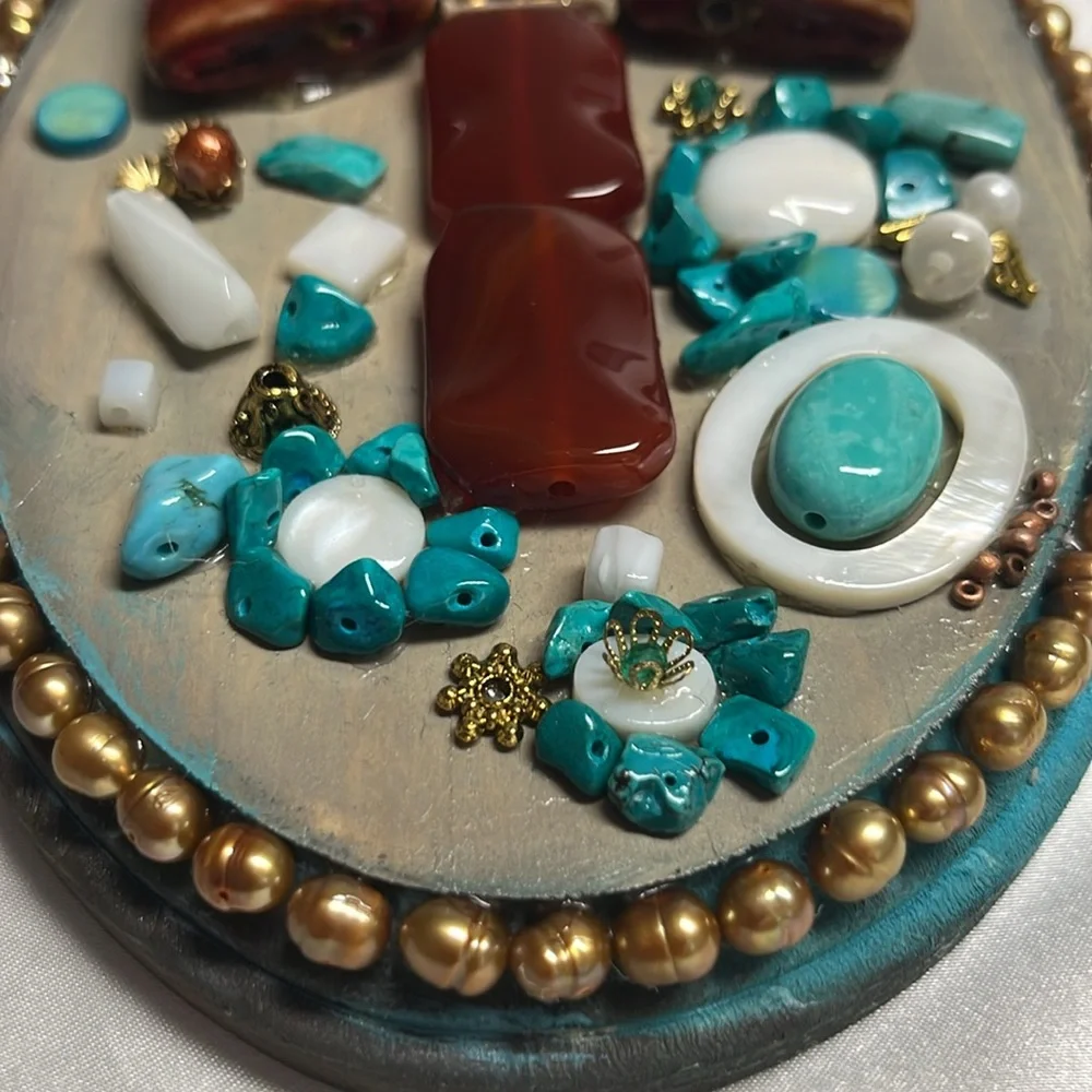 Decorative wooden plaque with cross